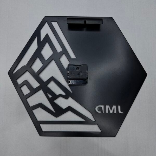 Horloge murale hexagonale en métal - JMD H01